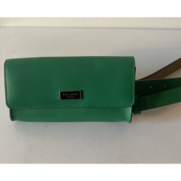 kate spade new york Handbags - Kate Spade Leather Belt Bag Travel Fanny Pack Size L/XL Green EUC Minimalist